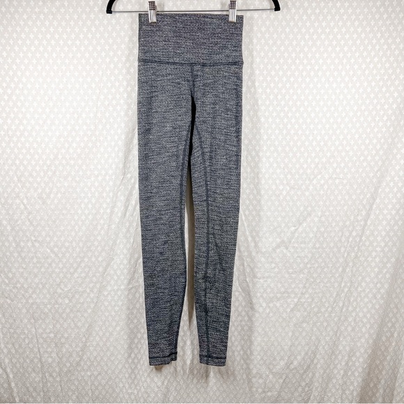 Lululemon Heathered‎ Black Wunder Under High Rise Knit Leggings - Picture 2 of 5